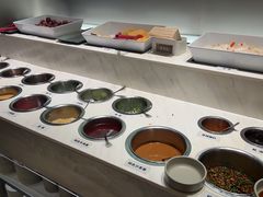 -左庭右院鲜牛肉火锅(金山万达店)