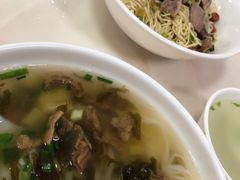 -阿阳牛腩腌面店