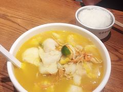 -渝是乎川渝小炒(新世界百货望京店)