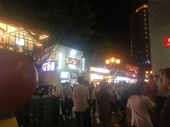 -八一好吃街·高品美食广场