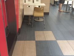 -肯德基(平江新城店)