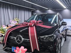 -上海星瀚奔驰4S店(红柳路店)