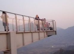 -窦王岭景区游乐场