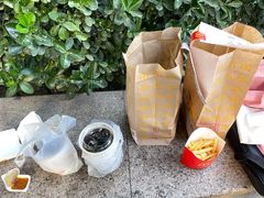 -麦当劳(展览路店)