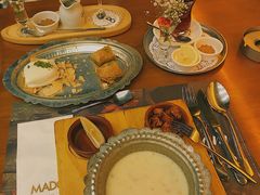 -MADO冰淇淋咖啡馆(淘金店)
