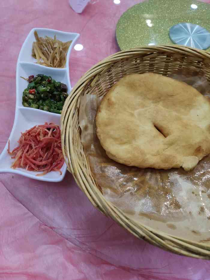 百姓百味民间土菜-"地址:纺星一路跟前,天府米线隔壁.里面.