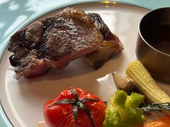 -YUE·6·西式融合餐厅(外滩六号店)
