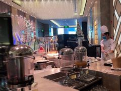 -前海华侨城JW万豪酒店·都会尚膳自助餐厅·牛排海鲜酒水畅飨