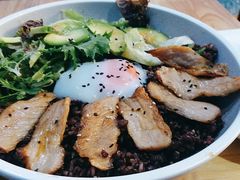 -穹六人间 people 6(岳阳路店)