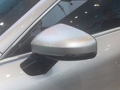 -固驰顺淼汽车贴膜改色·隐形车衣·玻璃贴膜