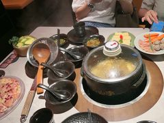 -芸山季·云南山珍菌火锅(人民广场来福士店)