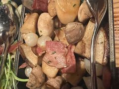 -恰餐厅及酒吧 CHAR Bar & Grill (北京丽都皇冠假日店)