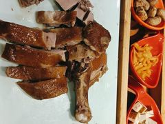 -有红鸡毛店·川菜(建设路店)