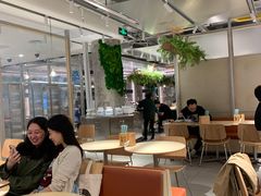 大堂-老乡鸡(上海白玉兰广场店)