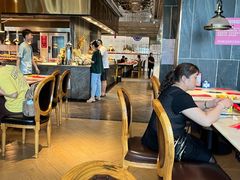 -吉布鲁牛排海鲜自助(假日国际店)
