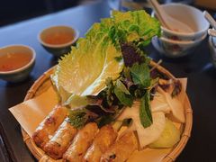 -大头虾越式风味餐厅(光明广场店)