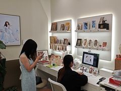 -HIMO海马体照相馆(上海华润CP静安店)