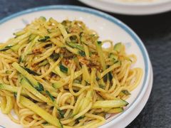 金牌凉面-三妹小龙虾·黄油蟹(华侨城总店)