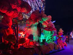 -七彩云南欢乐世界