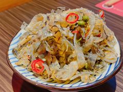 藤椒卷卷小鱼皮-仙隐小鹿中華の日料(荣民龙首广场店)