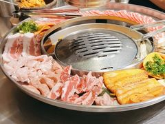 -哈哈碳都·牛肋条无限自助烤肉(台江万达店)