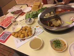 -彤德莱火锅(果园路店)