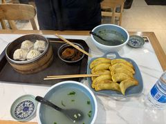 -老新隆牛肉锅贴(新街口店)