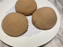 酥皮牛奶包-香港百合居(LCM置汇旭辉广场店)