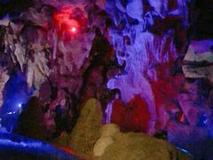 -泰安地下龙宫景区