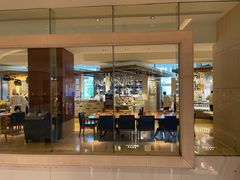 -怡咖啡海鲜自助餐厅(浦东香格里拉店)