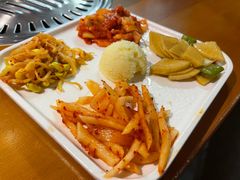 -炽城·烤肉名家(鸿达中央广场店)