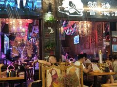 -喜鹊音乐酒馆(西街店)