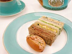 -The Diamond Jubilee Tea Salon at Fortnum & Mason