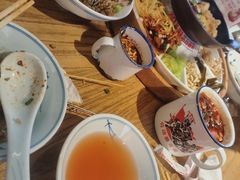 -怪噜范·老贵阳街头名小吃(鸿通城店)