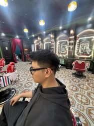 -豪帅男士理容馆