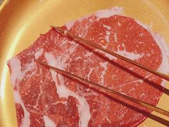 -牛YO寿喜烧·铁板烧和牛火锅自助(市府恒隆店)