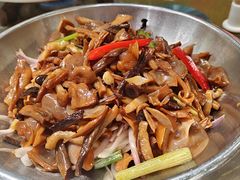 -九尊食上(生态园林酒店)