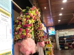 -鹏城人家海鲜酒家·23年老字号(较场尾店)