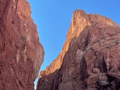 -天山神秘大峡谷