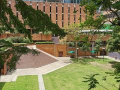 -香港理工大学
