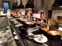 自助餐-昆山琶拉帝诗酒店·河畔咖啡厅Riverside Cafe