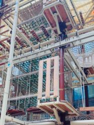 -PIPIKINGDOM皮皮王国欢乐号(欢乐海岸购物中心店)