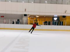 -冠军冰场CHAMPION RINK(百联又一城店)