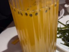 -小鱼小牛·鱼牛干锅·脆鱼火锅(世欧广场店)