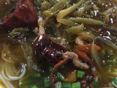 -越洋肖氏老米线(杨家坪店)