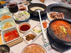 -韩香福烤肉庄园(文化西路店)