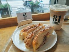 火腿奶酪-81BAKERY(大学路店)
