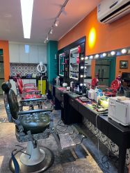 -鸿運 BARBER SHOP男士理发馆
