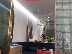 -海马体照相馆(环贸iapm大师爱情店)