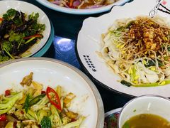 -乡村馕坑肉·烧烤·新疆菜·本地人更爱吃(阿勒泰首店)